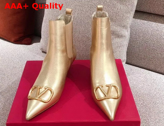 Valentino Garavani Vlogo Signature Calfskin Ankle Boot 40mm Gold Replica