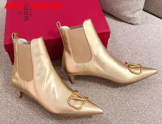 Valentino Garavani Vlogo Signature Calfskin Ankle Boot 40mm Gold Replica