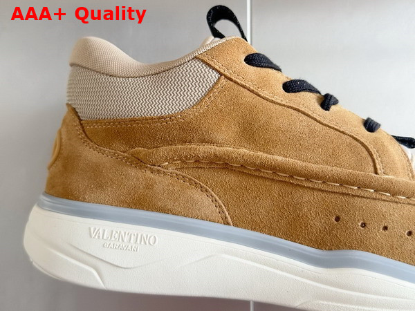 Valentino Mid Top Runboot Split Leather Sneaker Beige New Chinos Black Replica