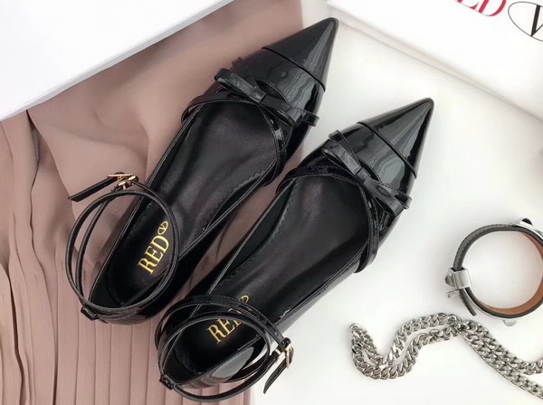 Valentino Patent Leather Ballerina Flats in Black For Sale