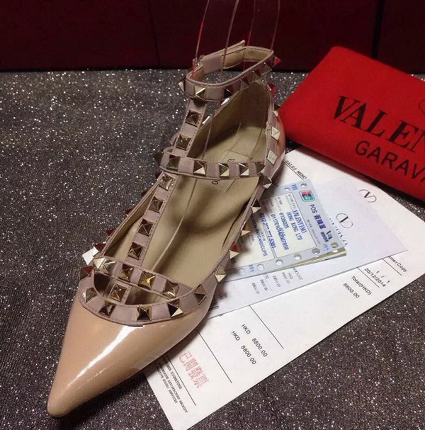 Valentino Rockstud Ballerina in Patent Leather for Sale