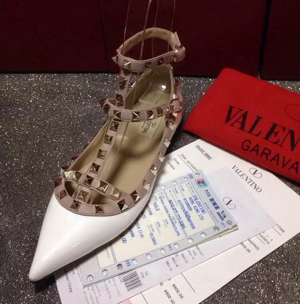 Valentino Rockstud Ballerina in Patent Leather for Sale