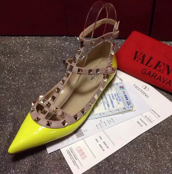 Valentino Rockstud Ballerina in Patent Leather for Sale