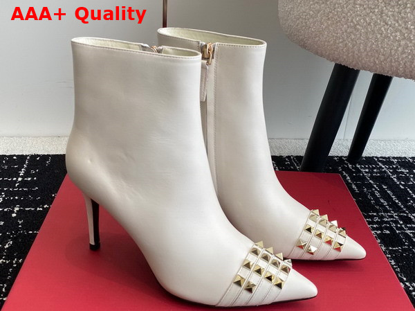 Valentino Rockstud Calfskin Ankle Boot in White Replica