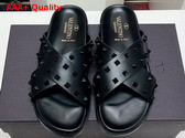 Valentino Rockstud Leather Slider Sandal in Black for Men Replica