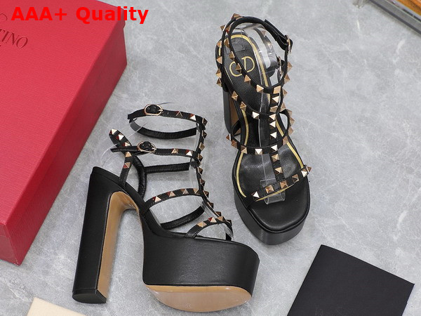 Valentino Rockstud Platform Sandal in Black Calfskin Replica