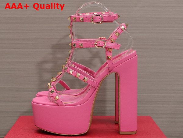 Valentino Rockstud Platform Sandal in Pink Calfskin Replica