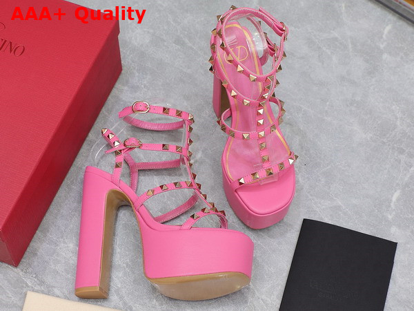 Valentino Rockstud Platform Sandal in Pink Calfskin Replica