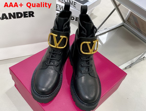 Valentino Vlogo Signature Calfskin Combat Boot 35mm Black Replica