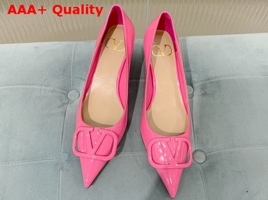 Valentino Vlogo Signature Patent Leather Pump in Pink Replica