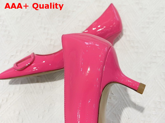 Valentino Vlogo Signature Patent Leather Pump in Pink Replica