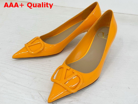 Valentino Vlogo Signature Patent Leather Pump in Yellow Replica