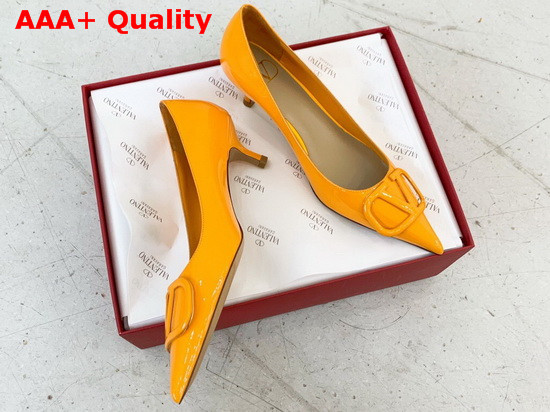 Valentino Vlogo Signature Patent Leather Pump in Yellow Replica