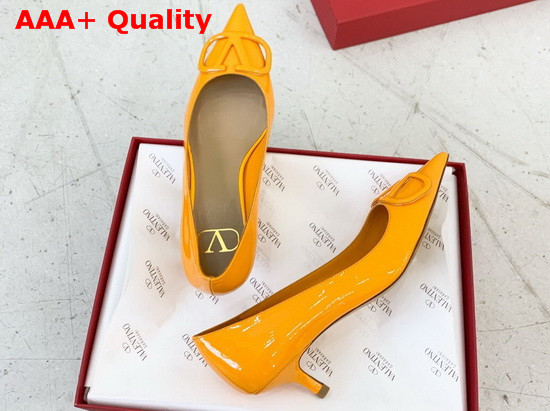 Valentino Vlogo Signature Patent Leather Pump in Yellow Replica