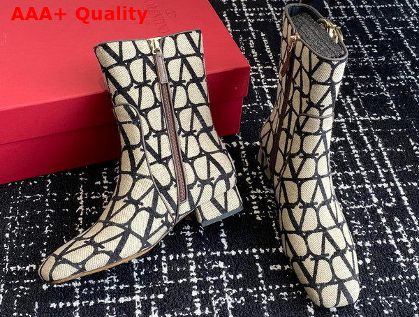 Valentino Vlogo Type Ankle Boot in Toile Iconographe 30mm Beige and Black Replica