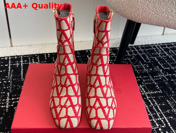 Valentino Vlogo Type Ankle Boot in Toile Iconographe 30mm Beige and Red Replica