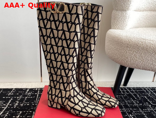 Valentino Vlogo Type Boot in Toile Iconographe 30mm Beige and Black Replica